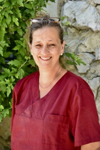 Karine, auxiliaire spécialisée vétérinaire